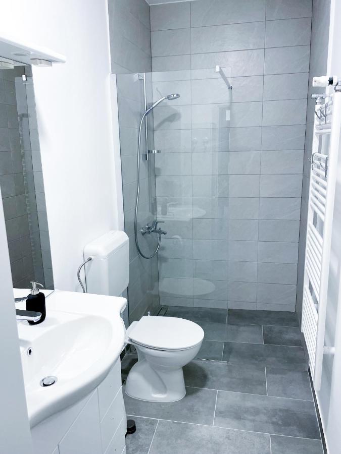 Apartment Apartma Galeb *